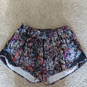 Lululemon 3" shorts size 6